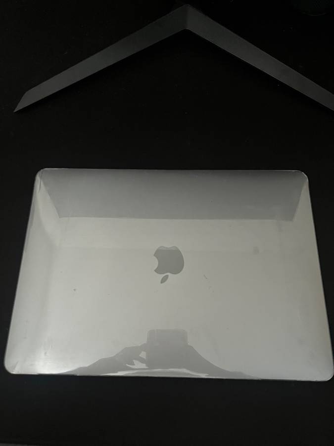 MacBook Pro 13 Inch M2, 2022 Laptop