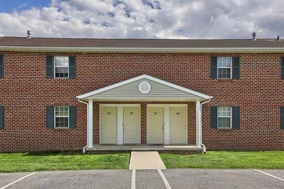 1 BD, Located in York, Dishwasher