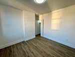 ~Elmhurst~ Co-op 2 Bed Apt Pluse Dr,Lr HWFL, $1400/Mo*