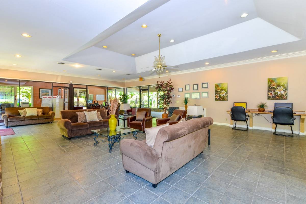 Amazing 3 bedroom, 2 bathroom in Decatur. 1276 SqFt!