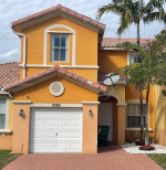 Townhouse for rent 3/3