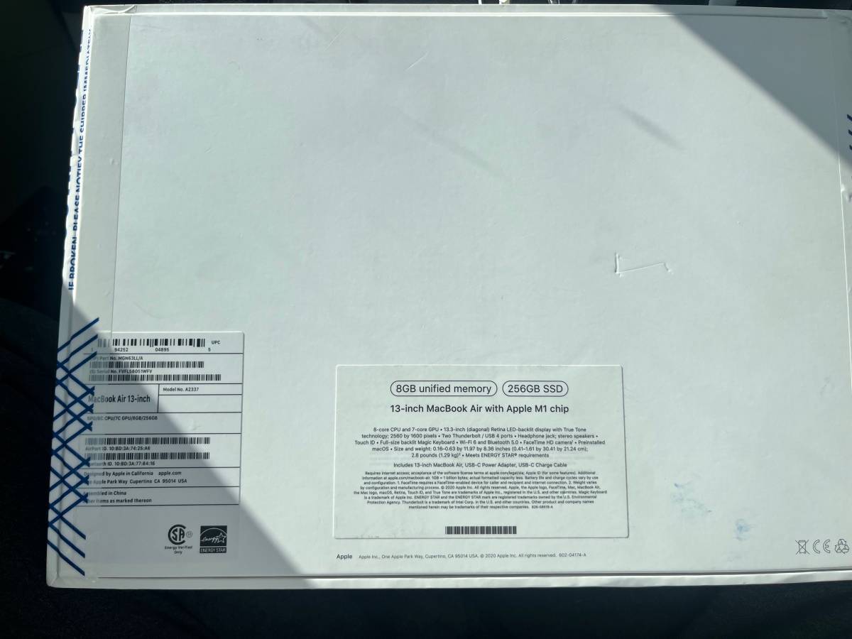 BRAND NEW SEALED MACBOOK AIR 2024 with apple care plus  just purchased