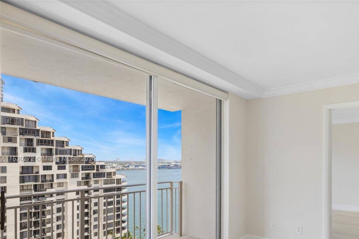 📱 ISOLA CONDO BRICKELL: 2/2  Wonderful Rental  Magnificent 2Bed/2Bath Condo W