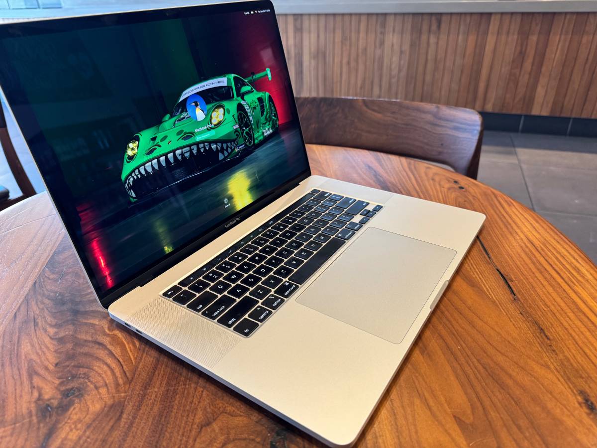 MacBook Pro 16. 2.6 i7,32Gb,500 ssd