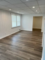 OFFICE / RETAIL BUILDING FOR LEASE **HIGH VISIBILITY & HIGH TRAFFIC**