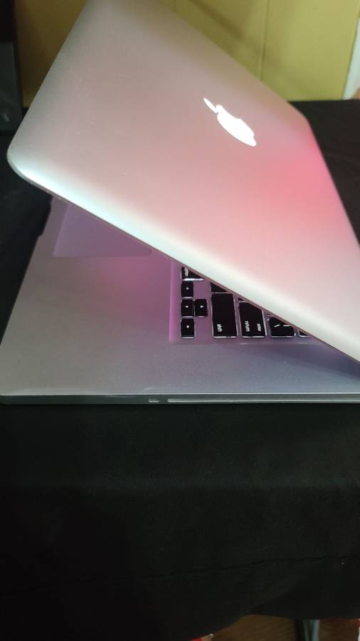 MACBOOK PRO 2012