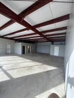 1,600 sqft private industrial warehouse for rent in Humble