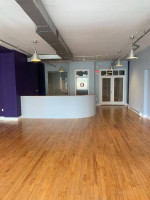 STUNNING  CONTEMPORARY OFFICE SPACE