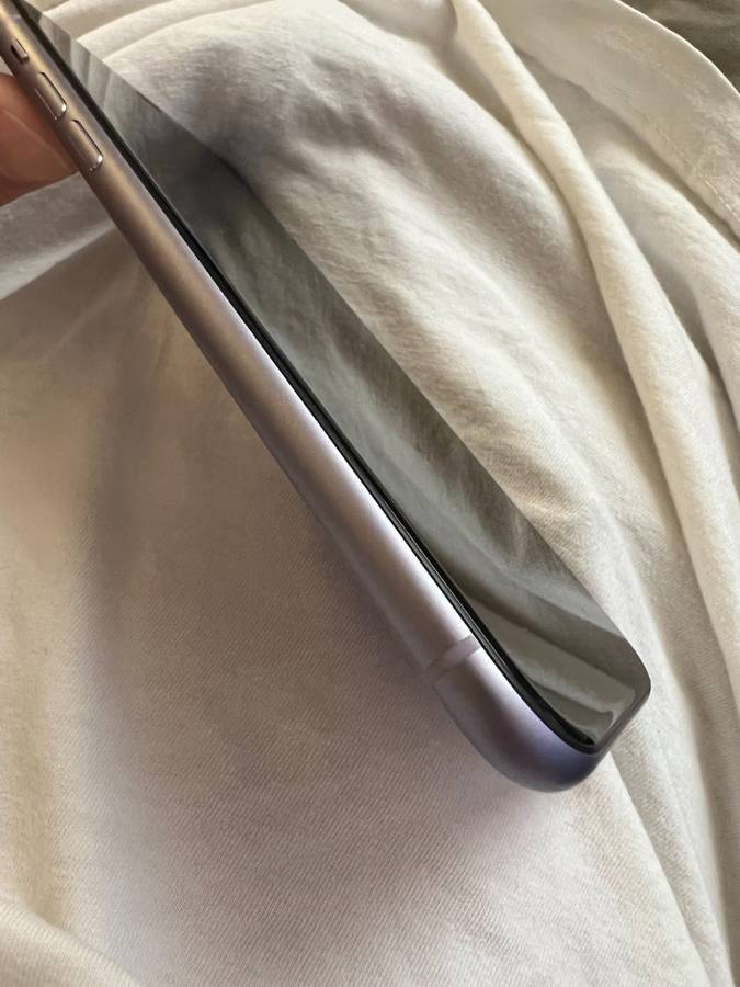 iphone 11 128gb local only