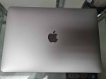 Macbook Pro 13in. w/ Touchbar 500GB SSD 16GB RAM Office Photoshop