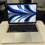 APPLE MACBOOK PRO 13” 2017 THUNDERBOLT 3 PORTS INTEL CORE i5 @ 3.1GHZ 16GB RAM