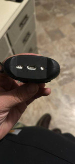 airpod pro 2nd gen usb c like new with case (OBO)