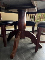 Granite Kitchen Table with 4/chairs