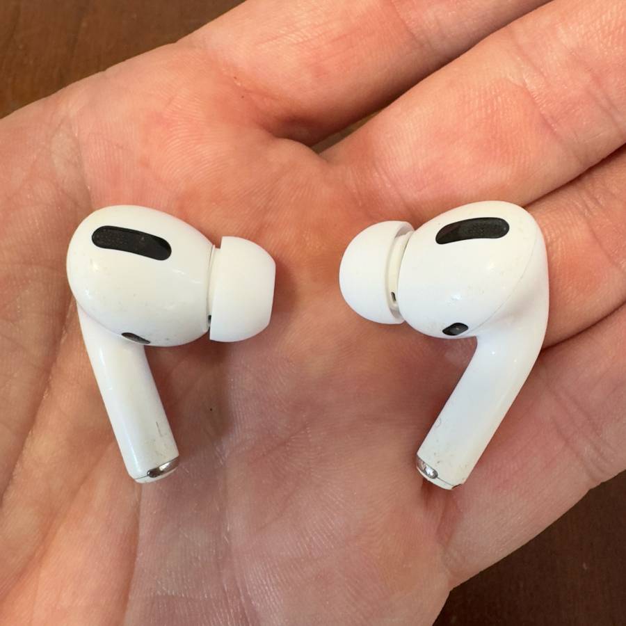 Airpods Pro (1st Gen)