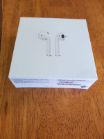 Brand New & Sealed Apple 2nd Gen Airpods