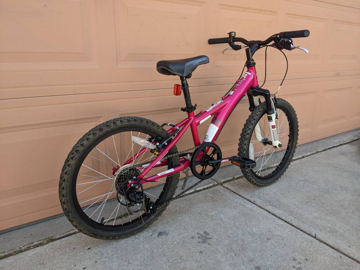 Diamondback Tess 20 kid's bike