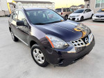 2014 Nissan car with low 84,000 miles, well-maintained, featuring a backup camera and Bluetooth