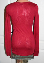 NWT! BKE The Buckle SIZE SMALL Red Low Cut Burnout Layering Tee Top