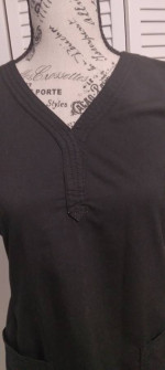 BLACK SCRUB BY HEALING HANDS AND SCRUBS STARS