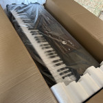 Korg PA Key Professional Arranger With Touchscreen and Speakers - Black