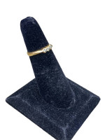 18K Yellow Gold 3-Diamond Ring - 0.15tcw  - Size 5 - 3.3g