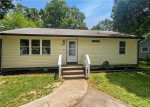 Spacious 3beds & 1baths Family House For Rent sqft 984