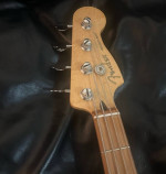 Player Series Precision Bass .