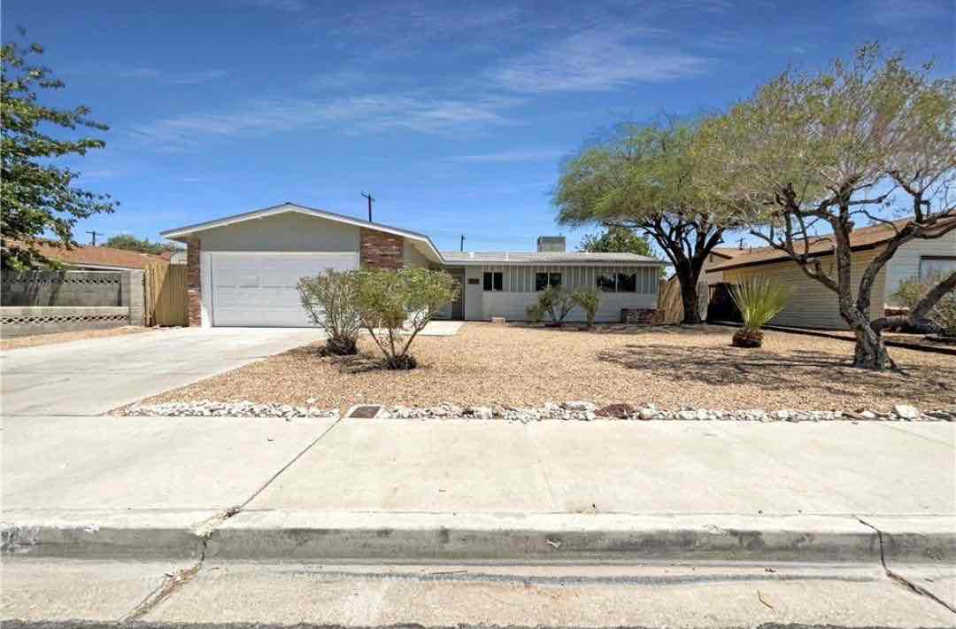3bedroom 2bathroom available for rent