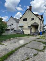 BEAUTIFUL AND PET FRIENDLY HOME FOR RENT, AVAILABLE FOR MOVE IN NOW.