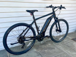 Like-New 2022 Giant Roam E+ GTS Electric Bike (Ebike), Large