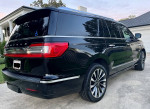 2018 Lincoln Navigator Black Label 4WD, pristine condition, showcasing luxury features and new tires.