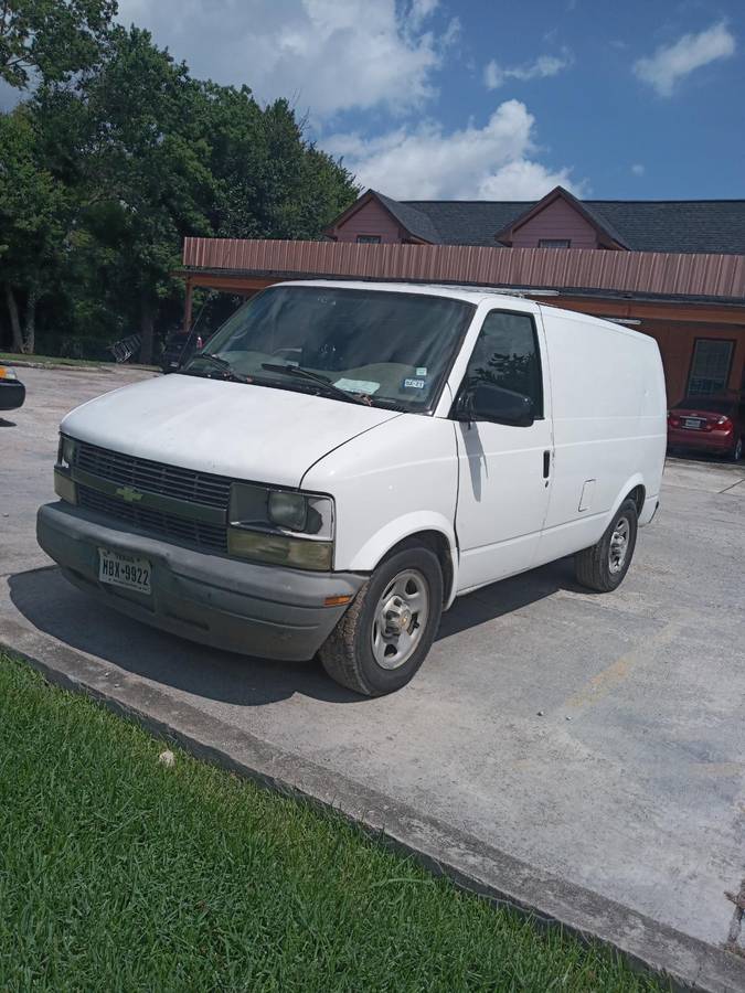 2003 Chevrolet Astro 91,000 mi