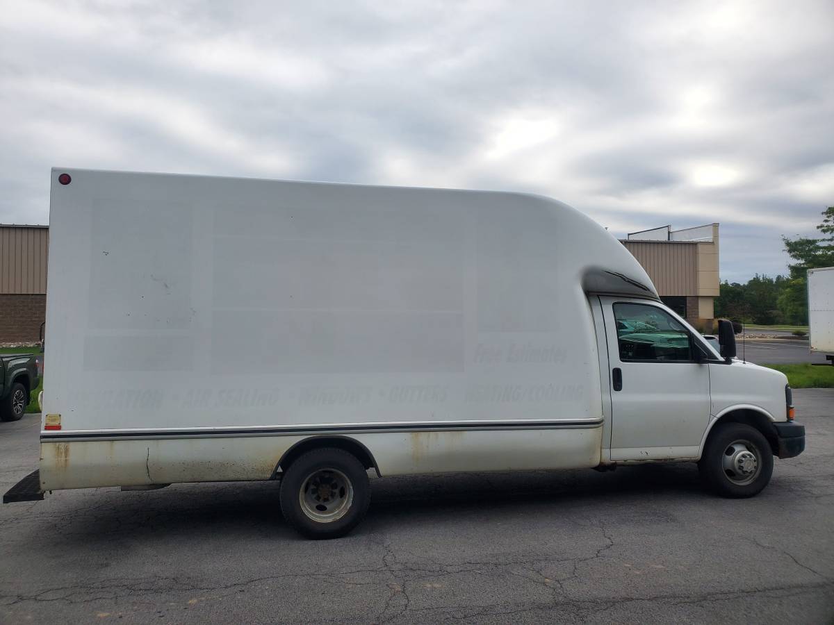2010 Chevrolet Express 53,000 mi