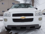 Front view of a 2007 Chevrolet Uplander, showing clean exterior and distinctive Chevy emblem.