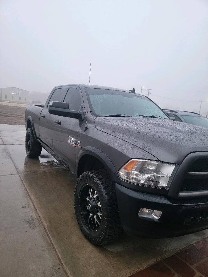 2015 Ram 2500 Outdoorsman 4WD  75,000 mi