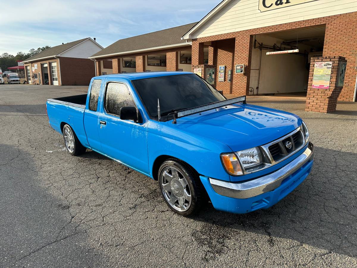 Nissan Frontier 100,000 mi