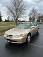 2000 Honda Accord LX FWD 104,000 mi