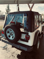 2005 Jeep Wrangler Sport 4WD  86,000 mi