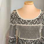 STUNNING St. John Evening Black/Gray Knit Tunic Top!