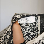 STUNNING St. John Evening Black/Gray Knit Tunic Top!