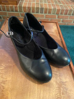 Capezio 550 Footlight Theatrical Dance Shoe