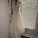 Watters Frederique Wedding Dress (Size: 2, Color: Ivory)