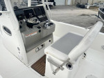 2014 Boston Whaler 240 Dauntless