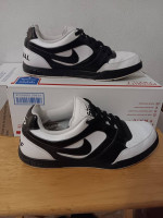 Nike ID Zoom Air 6.0 Low Black White SZ 13 M US Skate Shoes