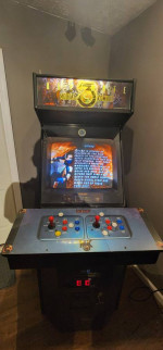 1995 Midway ULTIMATE MORTAL KOMBAT 3 Video Arcade Game 25"